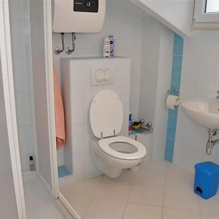 Leko Villa *